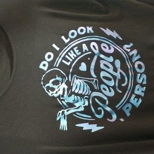 Adorable long torso stretchy black L/S shirt